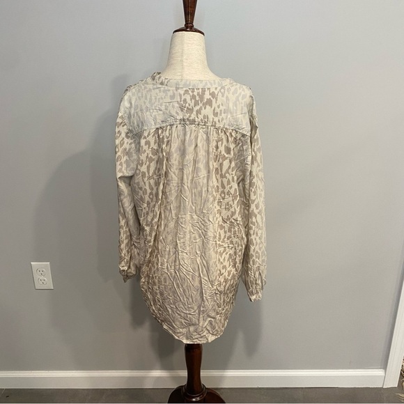 Johnny Was Calmé Leopard Print Silk‎ Top XS - Picture 6 of 7